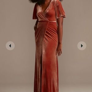David’s Bridal Cinnamon Stretch Velvet Flutter Sleeve Bridesmaid Dress size 16